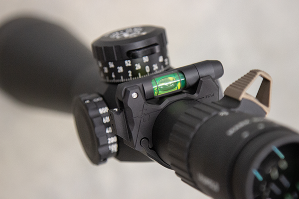 SNIPER-X™ ACCU/LEVEL™ Articulating, Fine-adjustable
